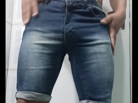 Amateur video of the month: Interracial and homemade porn with Japanese and Indian amateurs.