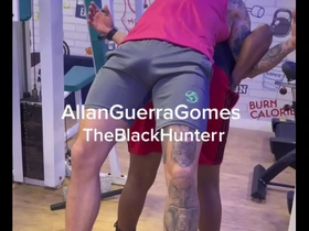 Allan, an MMA fighter, went to the gym sauna to train and ended up having a steamy experience.